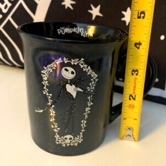🌞Jack Skellington Mug: The Pumpkin King - Picture 2 of 10